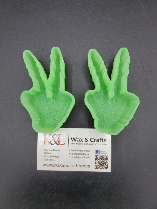 Skeleton Peace/Deuces Hand Vent Clip Freshie Molds