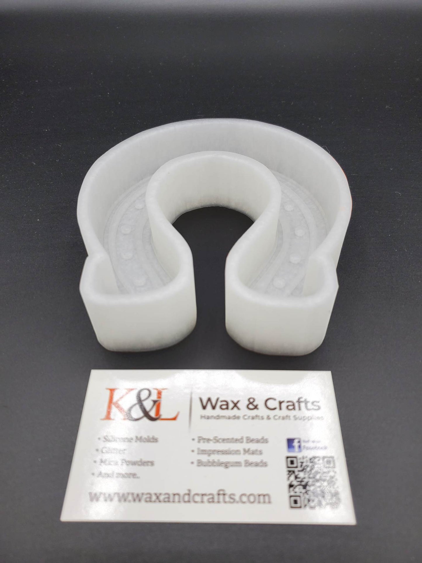 Horseshoe Freshie Mold